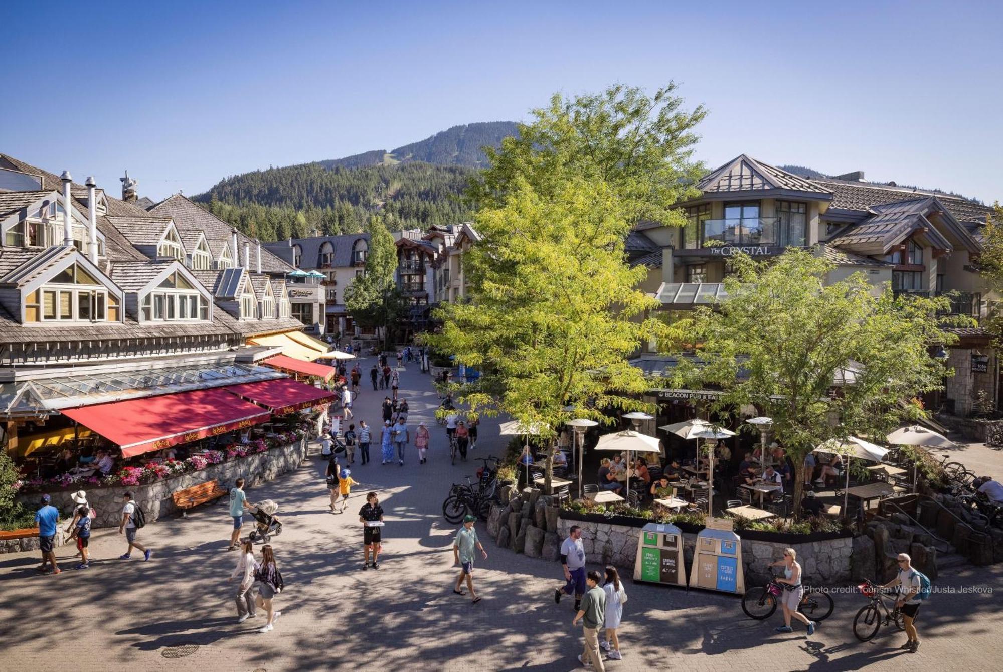 Alpine Greens 8 | Bright Townhome Near Blackcomb, Walk Or Shuttle To Skiing, Secure Parking Whistler Esterno foto